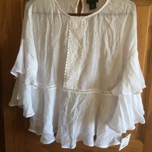 New Liz Claiborne Blouse size Small White ruffles